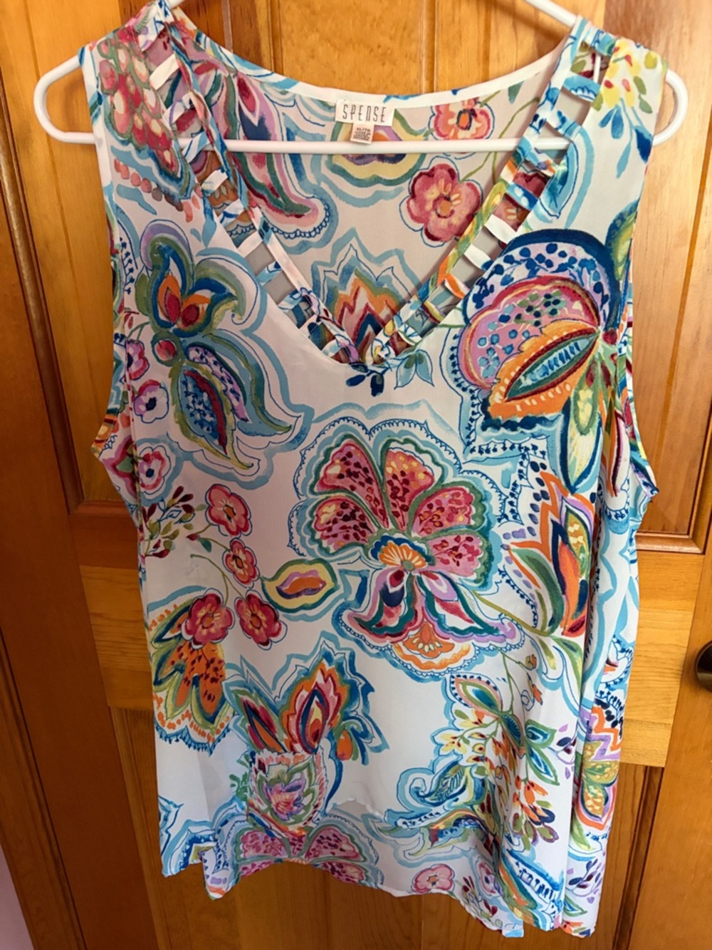 Spense White Multicolor Floral V-Neck Sleeveless Camisole